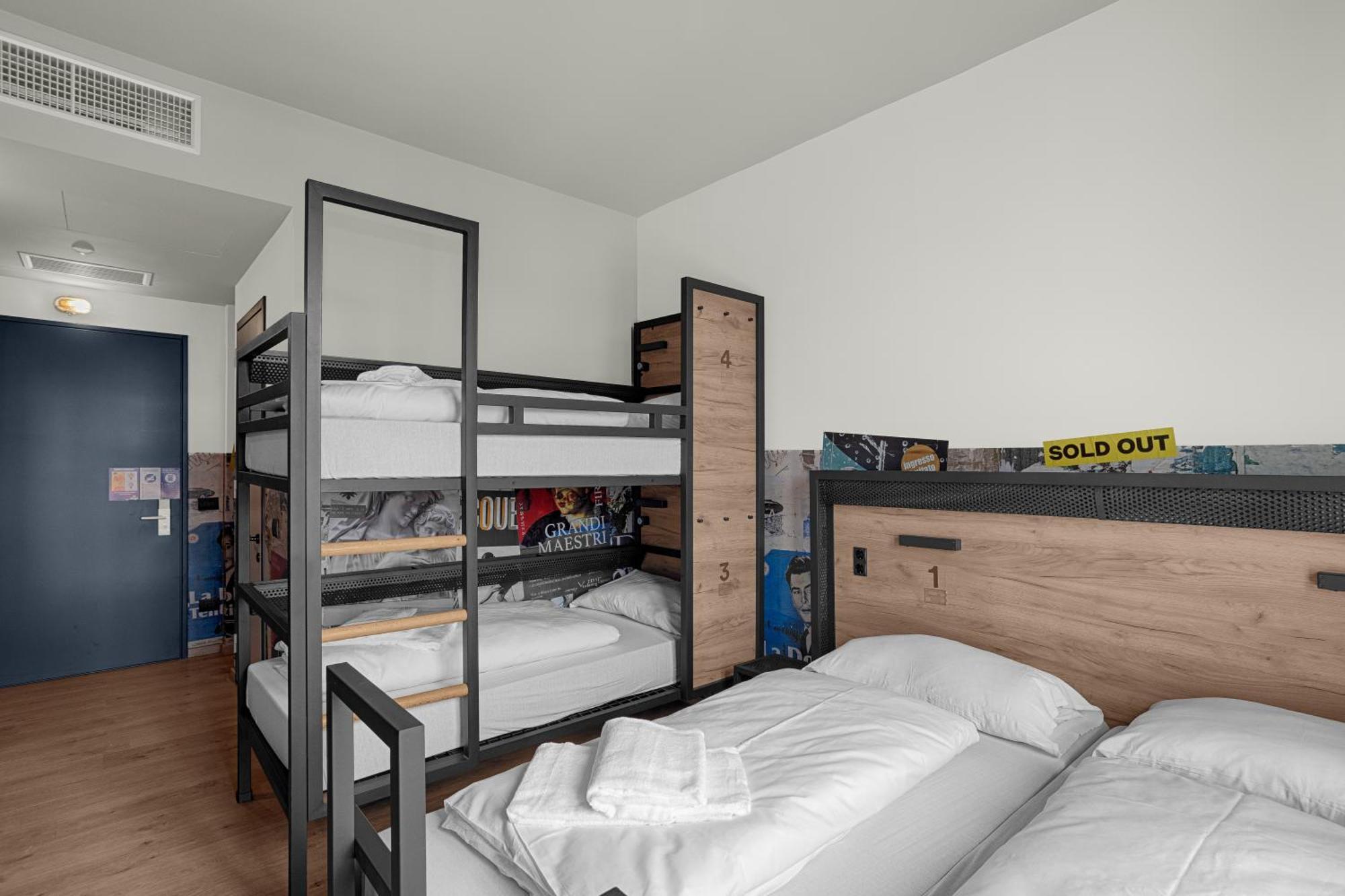 A&O Hostel Firenze Campo Di Marte Eksteriør billede