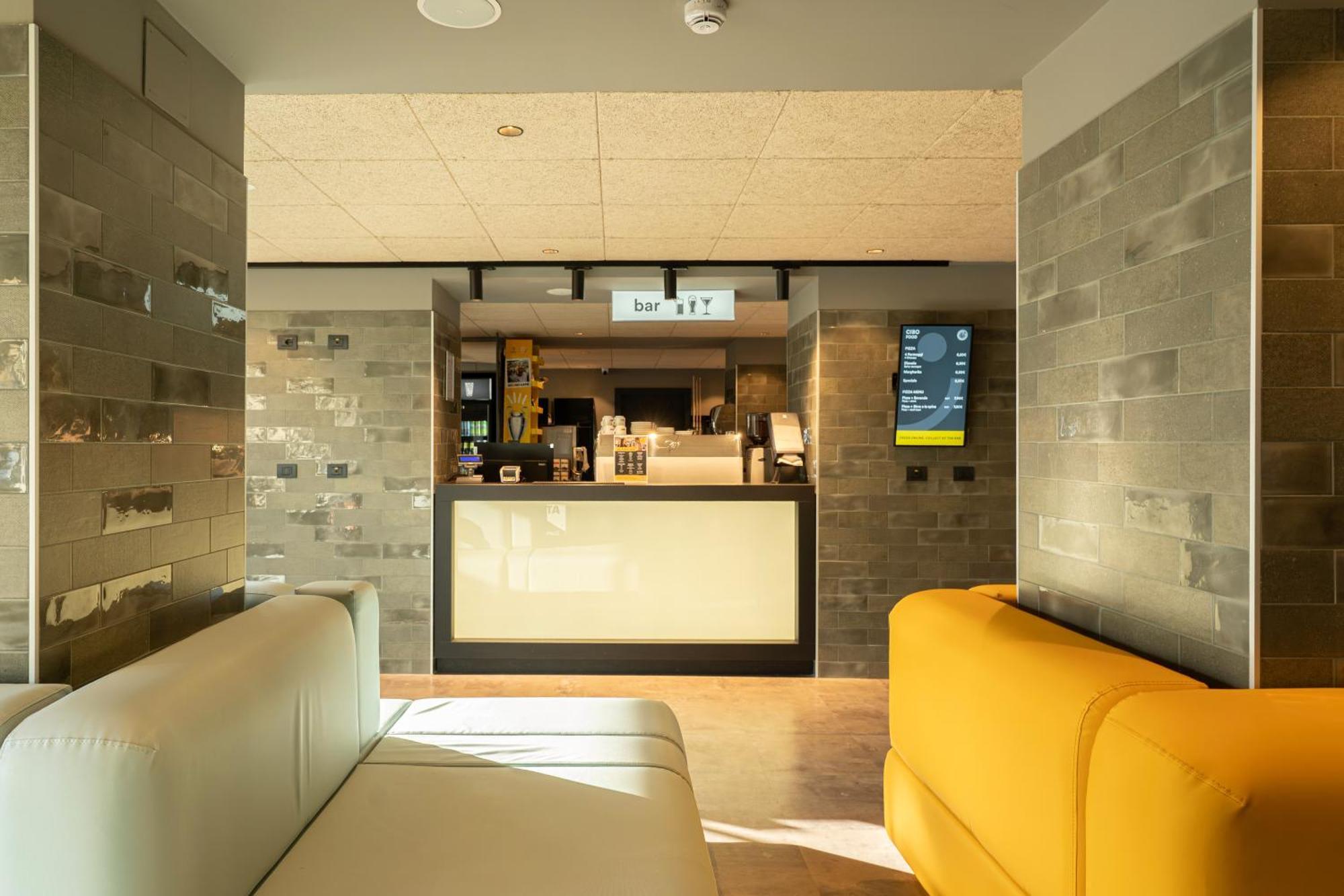 A&O Hostel Firenze Campo Di Marte Eksteriør billede
